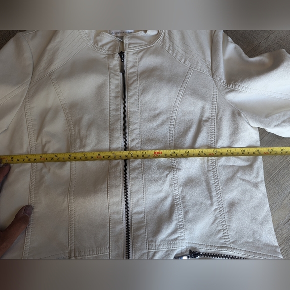 Faux Leather Jacket - Picture 5 of 7